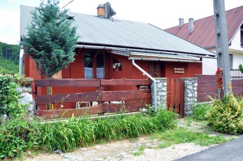  Katalin Vendégház, Unterkunft in Bükkszentkereszt