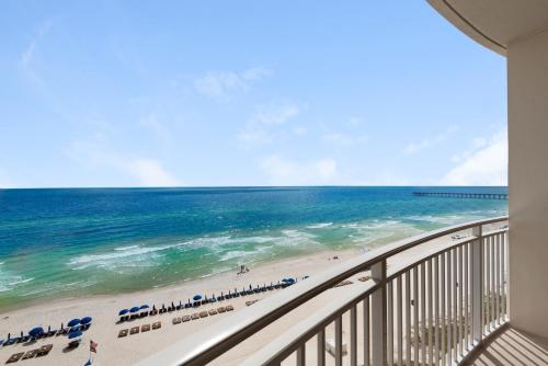 0806 - 1B/2 Bath With Bonus Room. Master Bedroom & Living Room Face the Gulf! - image 7