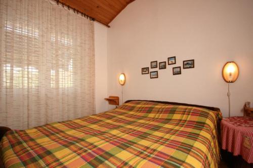 Apartments by the sea Mandre Pag - 6373 - image 8