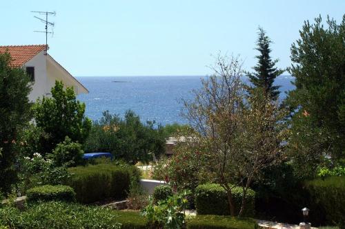 Seaside holiday house Kanica, Rogoznica - 1102, Rogoznica (photo 8)