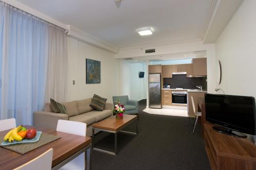 APX World Square - image 6