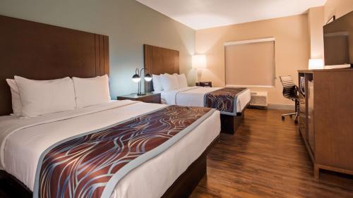 Best Western Plus New Barstow Inn & Suites