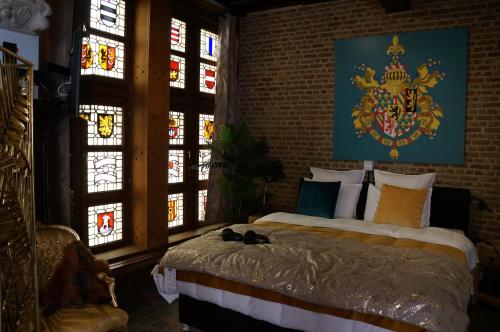 Deluxe Suite image 10