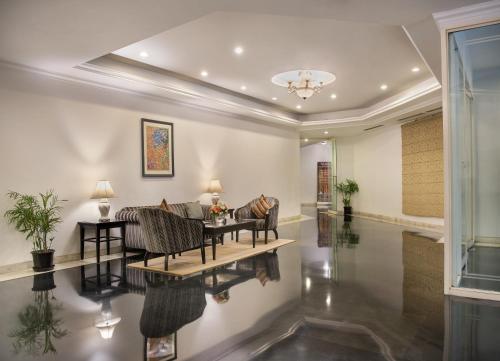 大堂, Sarovar Portico&nbsp; Surajkund Faridabad in 法裏達巴德