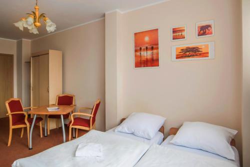 Quad room, 4 beds