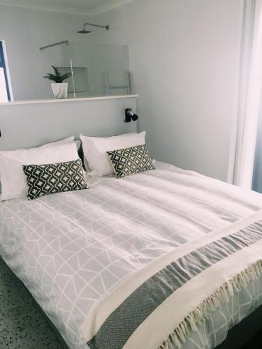 Windsor House Room Type - Double Room