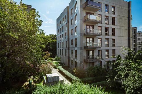 First Central Apartments by Renters - image 8