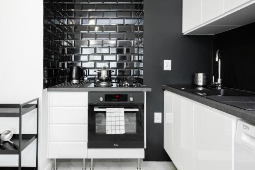 First Central Apartments by Renters - image 11