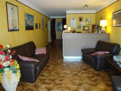 Vestabils, Residence Cabanaccia in Serjēra