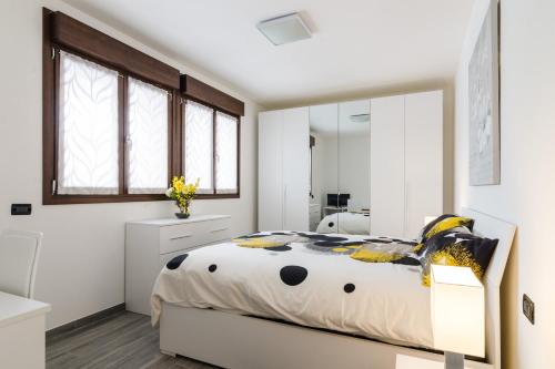 Martesana Apartment - image 10