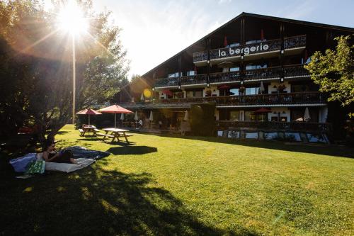 Hôtel-Chalet de Tradition la Bergerie****