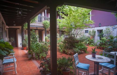  Hotel Rural Corru San Pumés in Mestas de Con