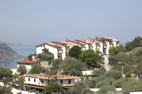  Residence Rocca, Pension in Gioiosa Marea bei SantʼAngelo di Brolo