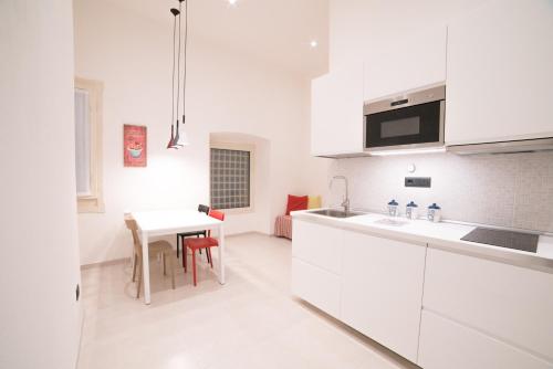 Facilities, Linee Moderne Apt - Wifi - AC in Cagliari