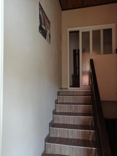2 bedrooms, 4 beds