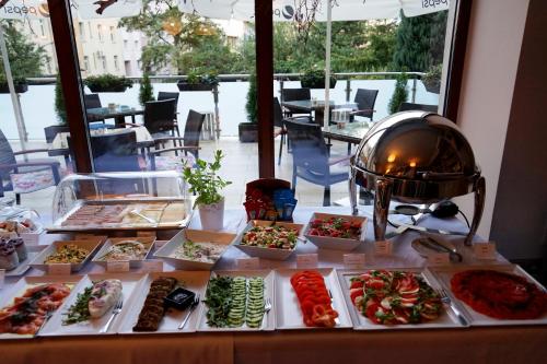 Best Western Hotel Opole Centrum - main image