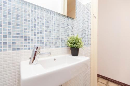 Stay Barcelona Plaza España Fira - image 4