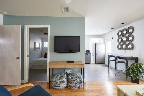 3 bedrooms apartment step from the beach in Fort Lauderdale, USA