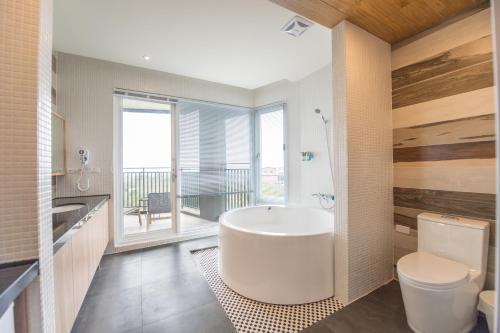 Little Turkey B&B – Xiaoliuqiu, CA