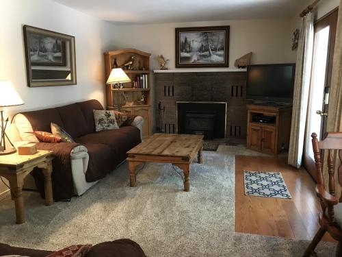 3720Rw The Ruby Getaway Home - image 6