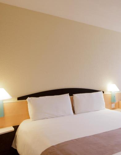 ibis Charleroi Centre Gare - image 9