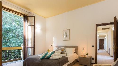 Rental in Rome - Santa Maria Novella Palace