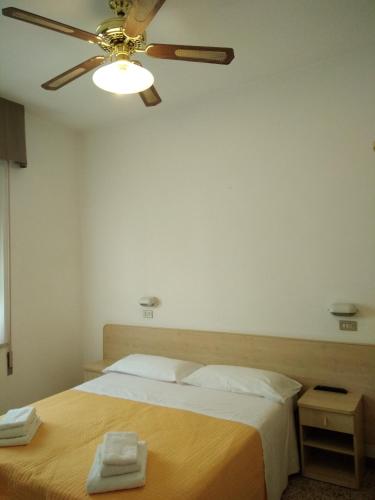 Hotel Niagara Room Type - Double or Twin Room