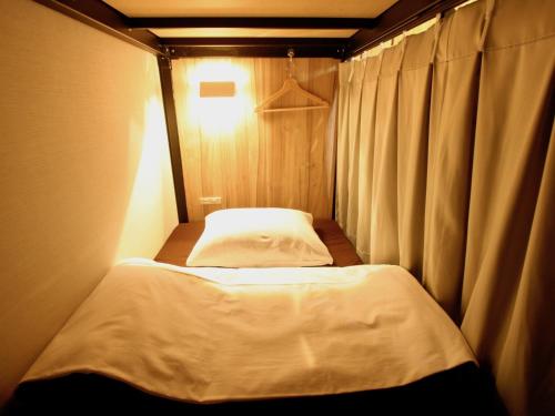 Osaka Guesthouse Nest - Hostel Room Type - Bunk Bed in Mixed Dormitory Room (2 Adults)