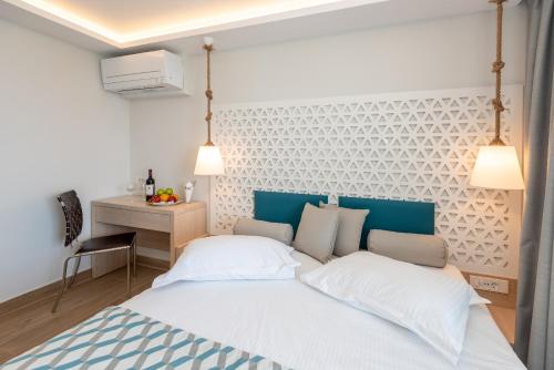 Single Room image 2