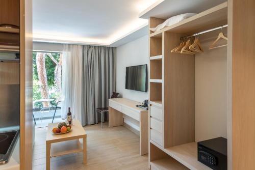 Quadruple Room room in Triton Boutique Hotel