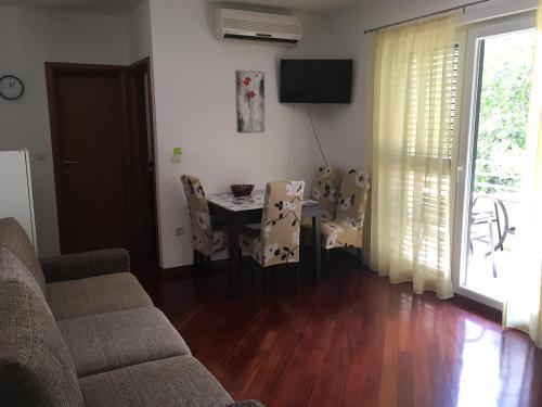 APARTMENT VANO MAKARSKA