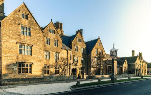 The Lygon Arms Hotel