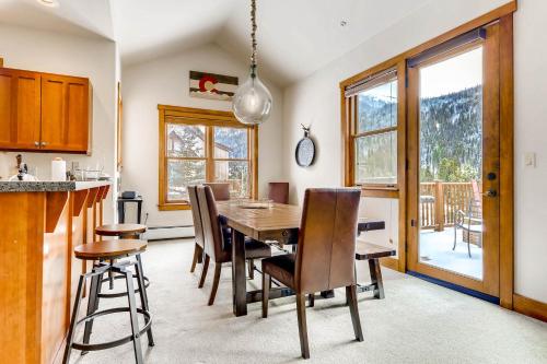 Red Hawk Townhome 2350 - image 5