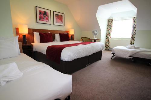 Best Western Ship Hotel - image 18