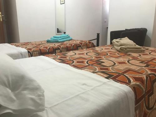 1 queen bed