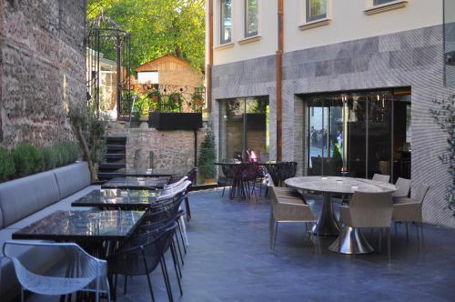 21698995 Hotel Saint Sophia