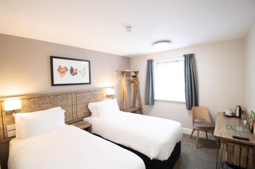 Paisley Pear, Brackley by Marston's Inns Room Type - Twin Room - Disability Access