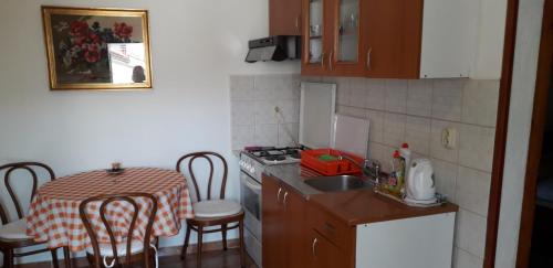  Apartment Perović, Pension in Baška Voda