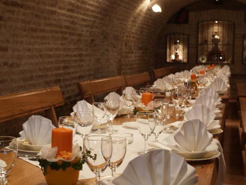 Iekārtas, Podrumi Kolar "Suza Baranje" in Kneževi Vinogradi