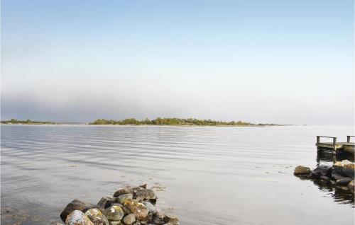 Viesnīcas āriene, 2 Bedroom Beach Front Home In Listerby in Fallo