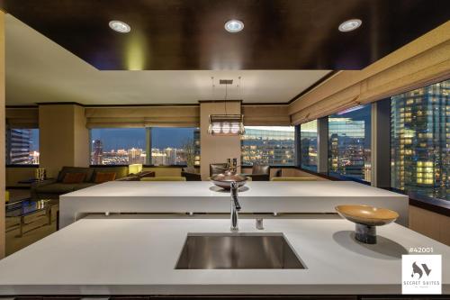 Secret Suites At Vdara - image 3