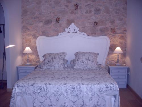 B&B H.M. 5