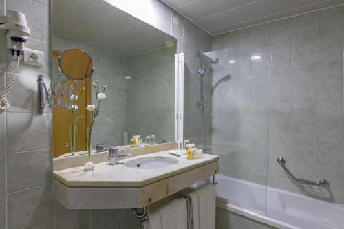 Luna Esperanca Centro Hotel - image 5