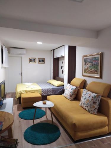 T&A Apartment in Riječani