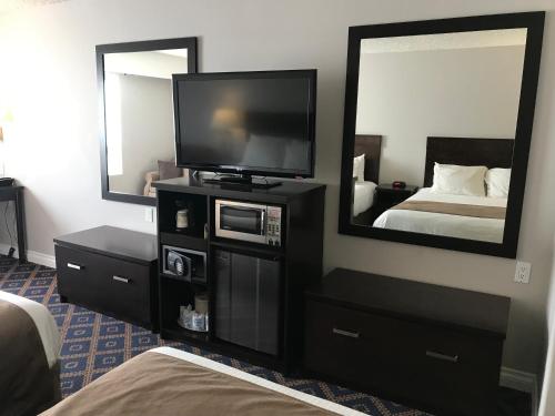 Executive Queen Room with Two Queen Beds