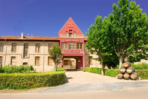 El Pórtico de las Bardenas (El Portico de las Bardenas) in Cabanillas