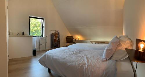Ferias Cosy House – Bruges, WY