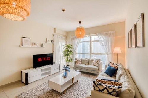 Chic 1BR Apt in The Views by GuestReady