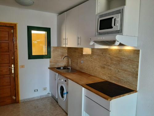  Apartamento en Caleta Paraíso. in Costa de Antigua