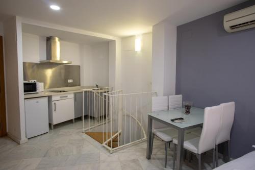 レゼルヴァロエン マリアーノ デ カビア / トピベ セビリア